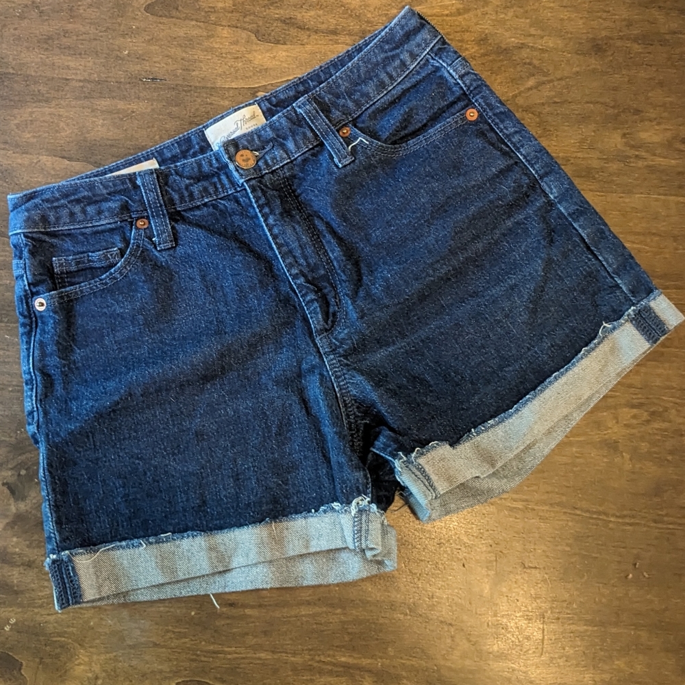Universal Threads Jean Shorts